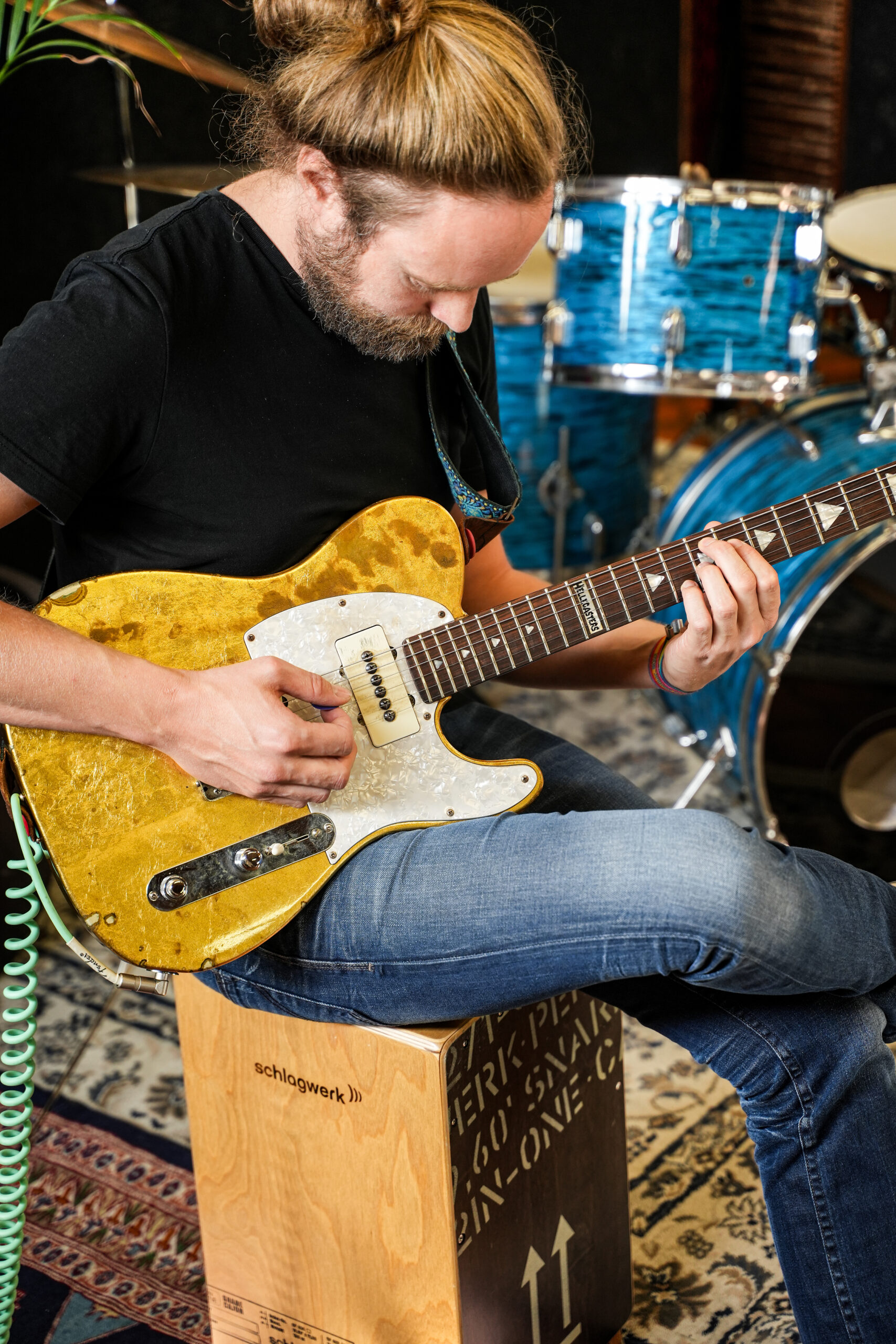 Toro Musikinstitut_Lehrer_Dave2_kompr